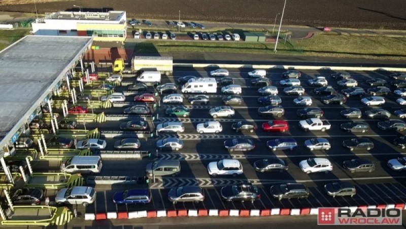 A4 odblokowana. Ruch na autostradzie odbywa się bez przeszkód - fot. archiwum radiowroclaw.pl
