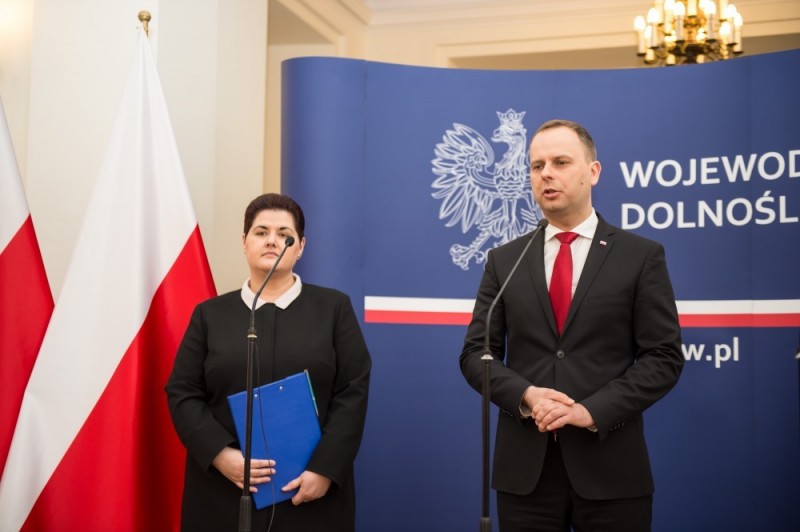 Wojewoda podsumował rok programu Rodzina 500+ - fot. Andrzej Owczarek
