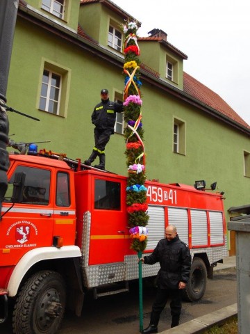 17-metrowe palmy wielkanocne w kościele w Chełmsku Śląskim - 5