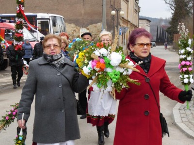 17-metrowe palmy wielkanocne w kościele w Chełmsku Śląskim - 7