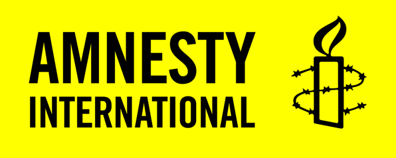 Amnesty International zbiera we Wrocławiu podpisy pod petycją do FIFA - Fot: AM