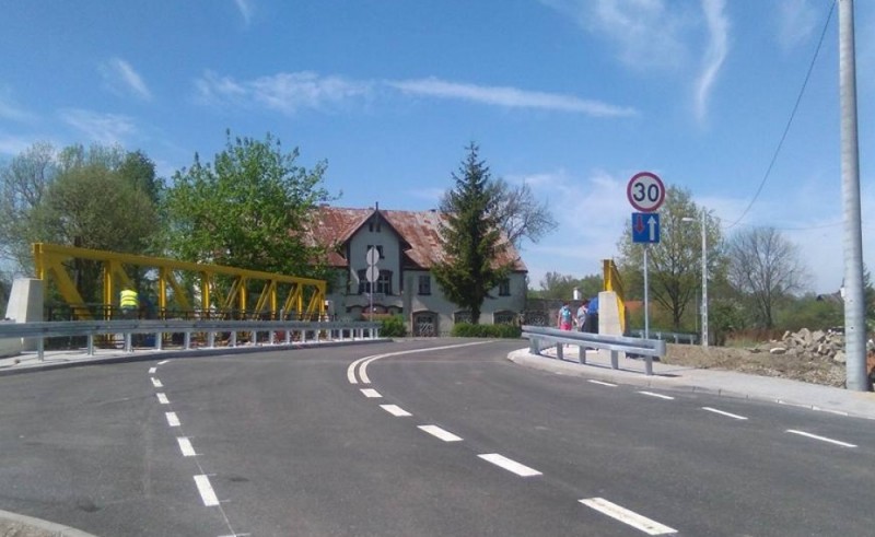 Remont mostu zakończony, kierowcy nadal korzystają z objazdu - 