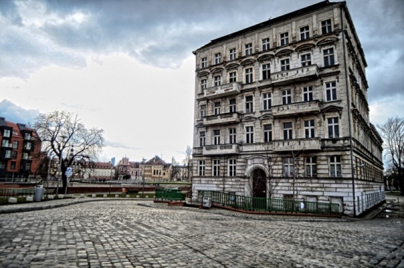 Przetarg na kamienicę na Wyspie Słodowej we Wrocławiu - fot. Radio Wrocław