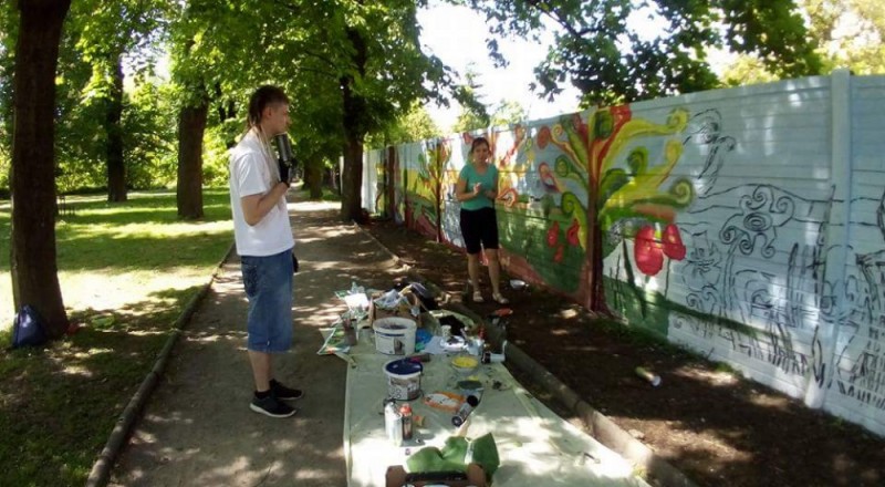 Pomaluj Brochów! Na osiedlu powstaje wielki mural [ZDJĘCIA] - Fot: mat. prasowe