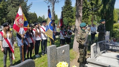 Na cmentarzu w Kłodzku uczcili pamięć bohaterów bitwy pod Monte Cassino - 1