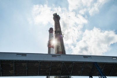 Rozbiórka 120-metrowego komina elektrociepłowni we Wrocławiu [FOTO] - 14