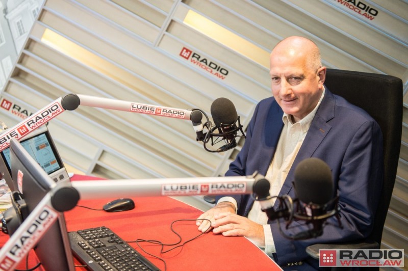 Rafał Dutkiewicz o śmierci Igora Stachowiaka: "Mamy do czynienia z bestialskim zachowaniem policji" - fot. Andrzej Owczarek