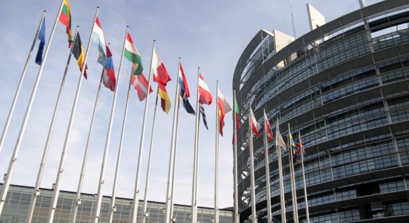 Wygrały konkurs i pojadą na staż do Parlamentu Europejskiego - Fot: Rama/Wikimedia Commons