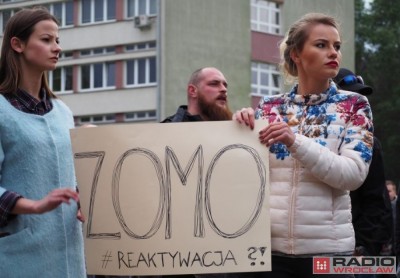 Manifestacja pod komisariatem przy ulicy Trzemeskiej we Wrocławiu odwołana