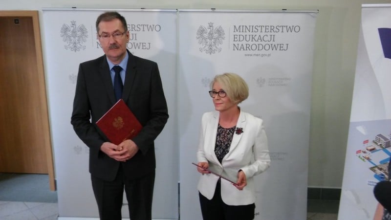W Jeleniej Górze o zmianach w edukacji. Będzie nowy wymiar kształcenia zawodowego - fot. Andrzej Andrzejewski
