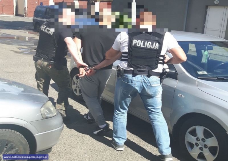 Sprawca śmiertelnego wypadku ukrywał się w Wałbrzychu - mat. prasowe