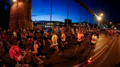 Wrocław: Nocny P&oacute;łmaraton [TRASA, UTRUDNIENIA W RUCHU]