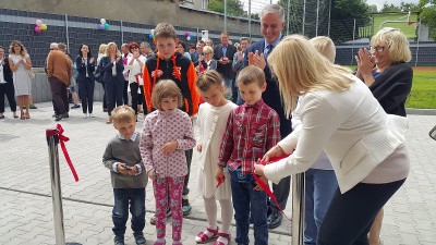 Wałbrzych: Przez lata służył jako komisariat, teraz zamieszkają w nim dzieci - 5