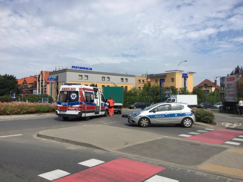 Wrocław: Śmiertelny wypadek na skrzyżowaniu Zwycięskiej i Ołtaszyńskiej - fot. Michał Kazulo