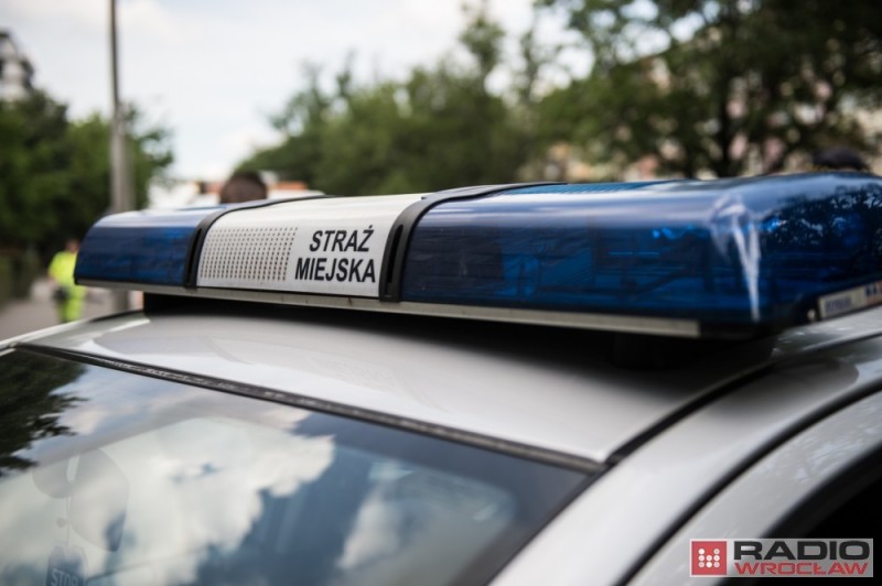 Legnicka straż miejska pod lupą prokuratury i Urzędu Wojewódzkiego -