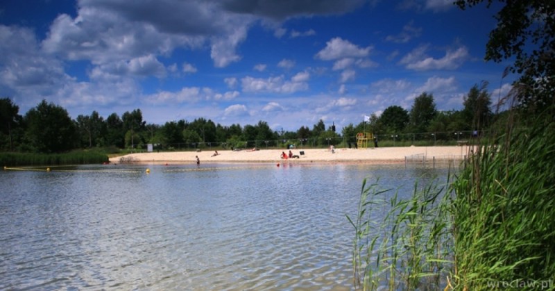 Wrocław: Znów można pływać w kąpielisku przy ulicy Królewieckiej - fot. wroclaw.pl