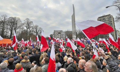 "Solidarność": Pikieta przed siedzibą Komisji Europejskiej w Warszawie