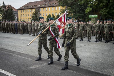 Wrocław: Otrzymali promocje na pierwszy stopień oficerski [ZDJĘCIA] - 11