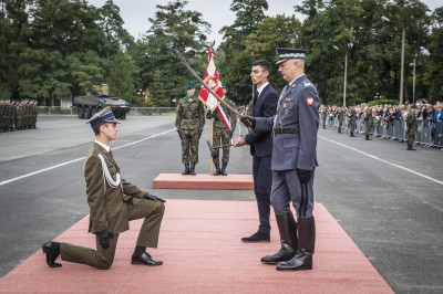 Wrocław: Otrzymali promocje na pierwszy stopień oficerski [ZDJĘCIA] - 12