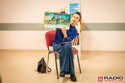 Magda Kumorek czytała małym pacjentom [ZDJĘCIA]