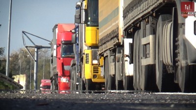 Duże korki na autostradzie A4 [ZDJĘCIA, FILM] - 1