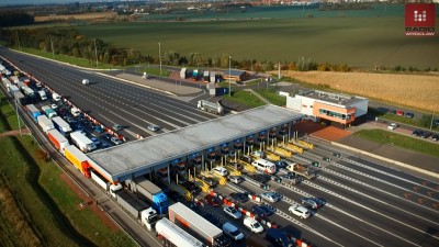Duże korki na autostradzie A4 [ZDJĘCIA, FILM] - 4