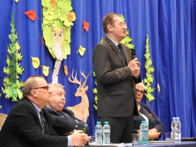 Szkolna "żonglerka" w Trójcy. Uczniów przenoszą, zapisują, likwidują... - 0