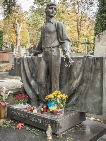 Cmentarz Łyczakowski we Lwowie: "Proście wy Boga o takie mogiły, które łez nie chcą, ni skarg, ni żałości..." [REPORTAŻ] - 124