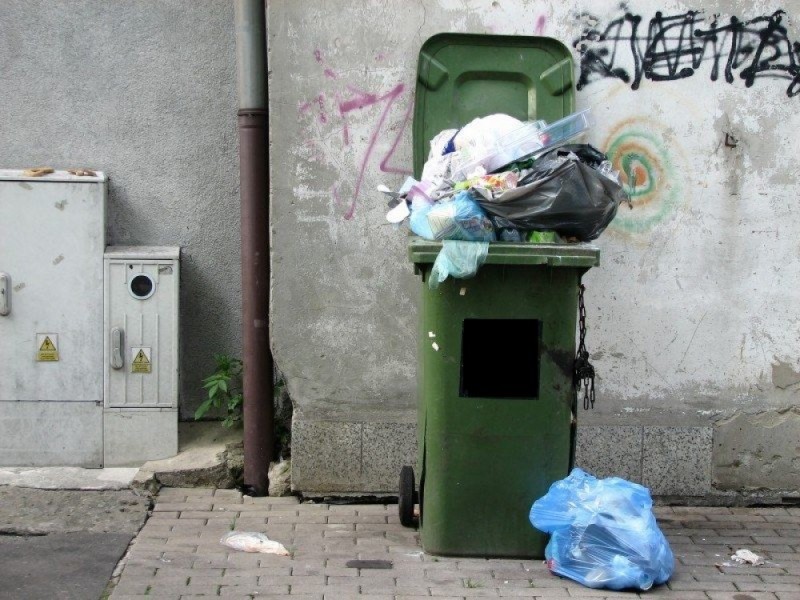 Wałbrzych: Mieszkańcy nie segregują odpadów. Czy zapłacą więcej?  - zdjęcie ilustracyjne, fot. archiwum radiowroclaw.pl