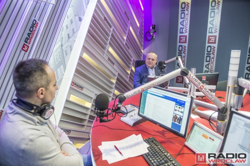 Rozmowa Dnia Radia Wrocław: PO chce budować V RP - fot. Andrzej Owczarek