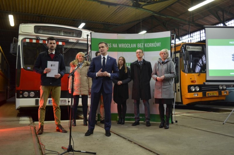 Michał Jaros podsumowuje akcję Zielone Światło dla Wrocławia - fot, mat. prasowe