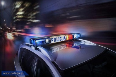 Policjanci uratowali płonącego mężczyznę