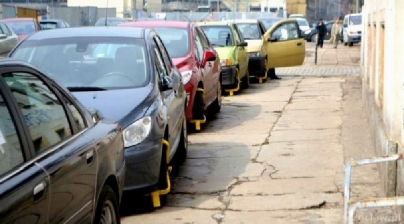 Wrocław: Kontrole parkowania strażników miejskich [24-30.07] - fot. archiwum radiowroclaw.pl