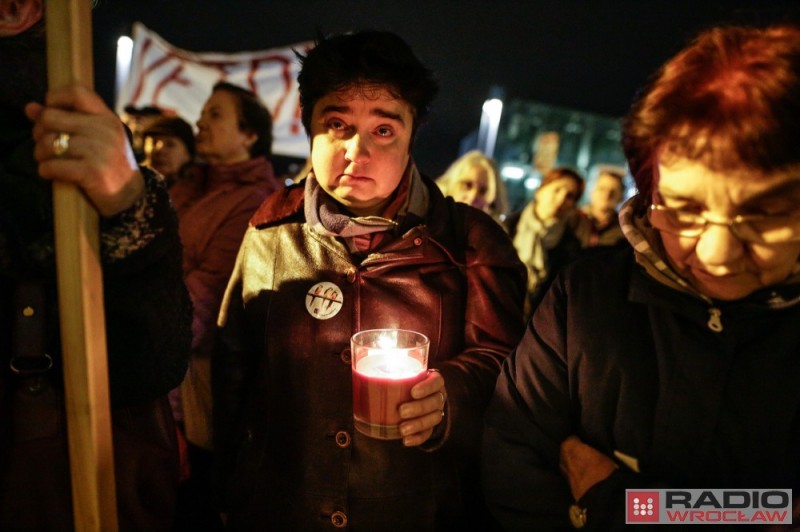 Wrocław: Manifestacja w obronie sądów [FOTO] - Fot.Andrzej Owczarek