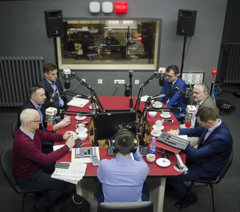 Wieczorna debata polityczna [POSŁUCHAJ] - fot. Radek Bugajski