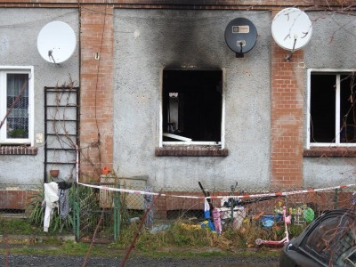 Tragedia w Piechowicach. W pożarze zginęło 3 dzieci [NOWE USTALENIA] - 2