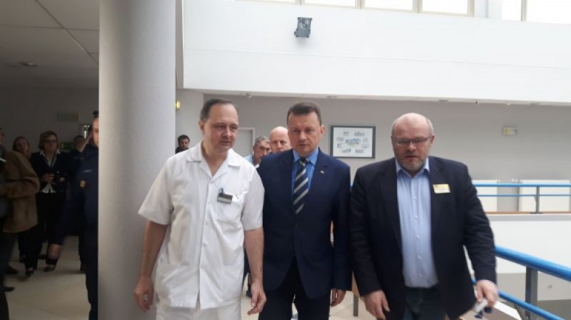 Wrocław: Policjant ranny w strzelaninie musi przejść operację - fot. Przemek Gałecki