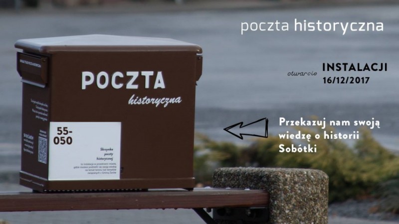 Odsłonięcie "Skrzynki poczty historycznej" w Sobótce - fot. Cyfrowe Archiwum Tradycji Lokalnej w Sobótce