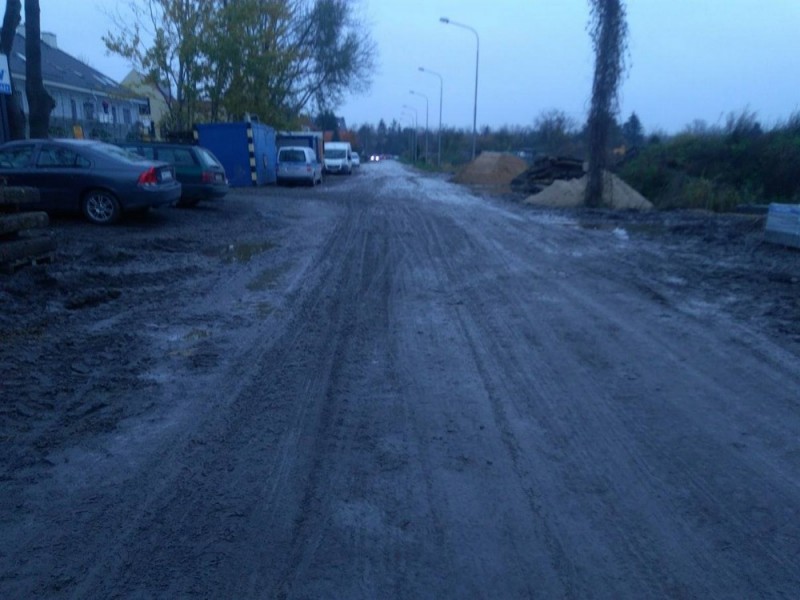 Ulica Granitowa jak plac budowy -