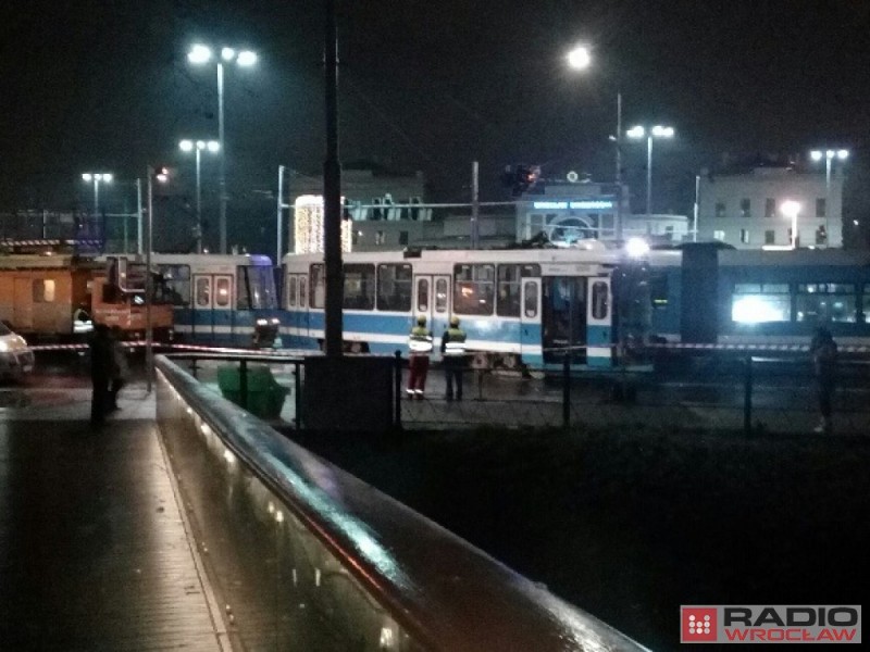 Wrocław: MPK o wczorajszym zderzeniu tramwajów na pl. Orląt Lwowskich - fot. Marek Zoellner