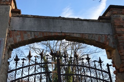 Cmentarz Żydowski w Dzierżoniowie - to miejsce jest zapomniane i nieznane - 12