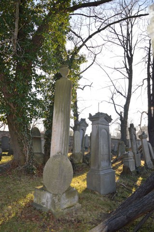 Cmentarz Żydowski w Dzierżoniowie - to miejsce jest zapomniane i nieznane - 2