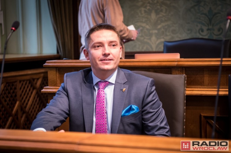 Wrocław: Transfer w radzie miasta. Paweł Rańda odchodzi z .Nowoczesnej - fot. Andrzej Owczarek