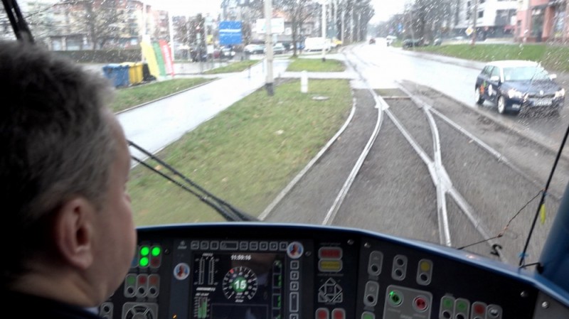 Jeden tor i dwa tramwaje do pętli Klecina. Czy to problem? [WIDEO] - fot. Radosław Bugajski
