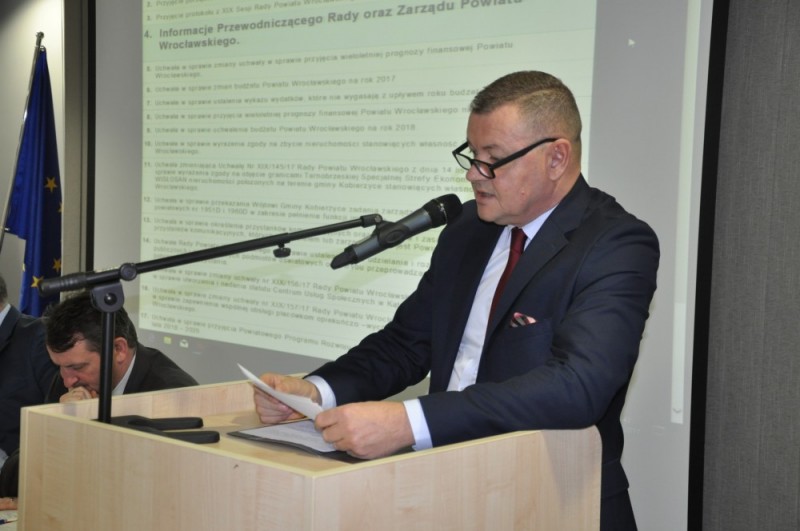Budżet Powiatu Wrocławskiego na 2018 przyjęty - mat. prasowe