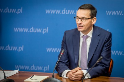 Premier Morawiecki we Wrocławiu: Zamknięte spotkanie ws. katastrofy w Mirsku - 1