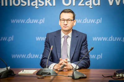 Premier Morawiecki we Wrocławiu: Zamknięte spotkanie ws. katastrofy w Mirsku - 2