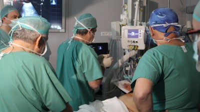Wrocław: Superoperacja w szpitalu przy Kamieńskiego. Echolaserem usuną nowotwory - 2