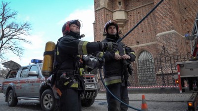 Ćwiczenia strażaków na wypadek zapalenia się obiektu sakralnego [WIDEO,FOTO] - 8