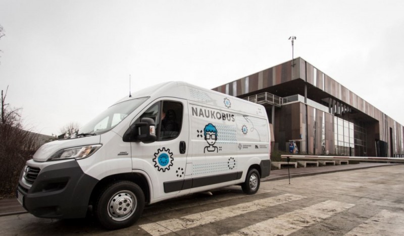 Naukobus Centrum Nauki Kopernik zawita do Ratowic - fot. mat. prasowe